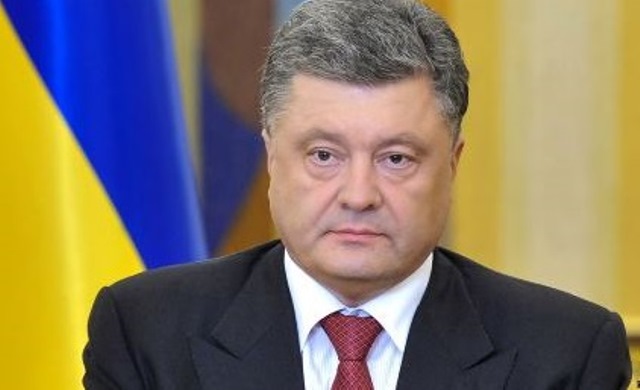 Порошенко попросил Путина освободить Надежду Савченко